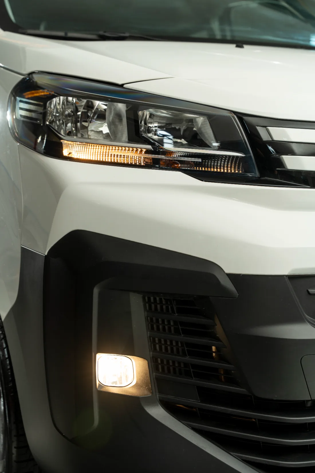Peugeot Expert — Firma de 3 garras