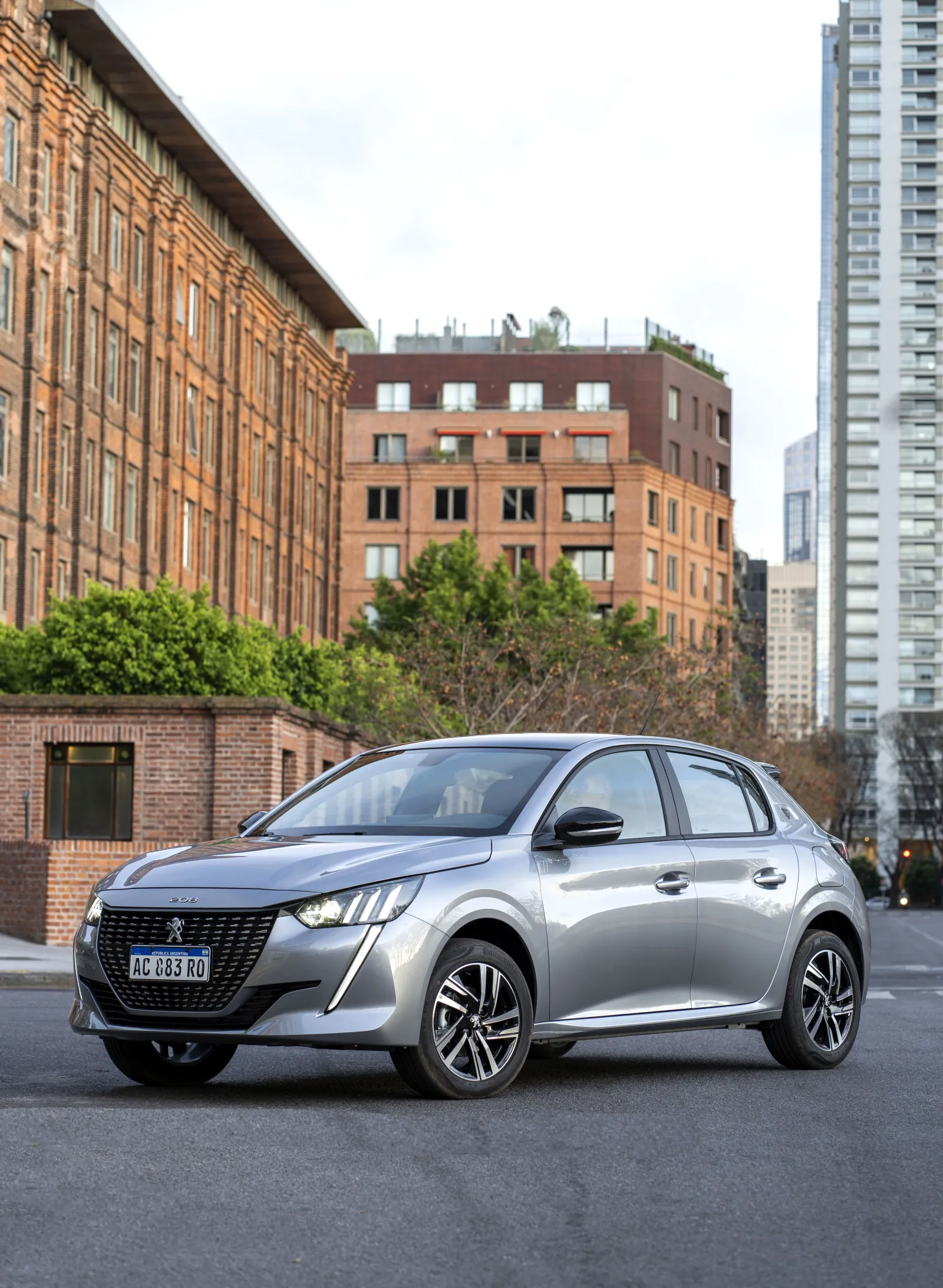 Peugeot 208 — 1.0 Turbo 120 CV