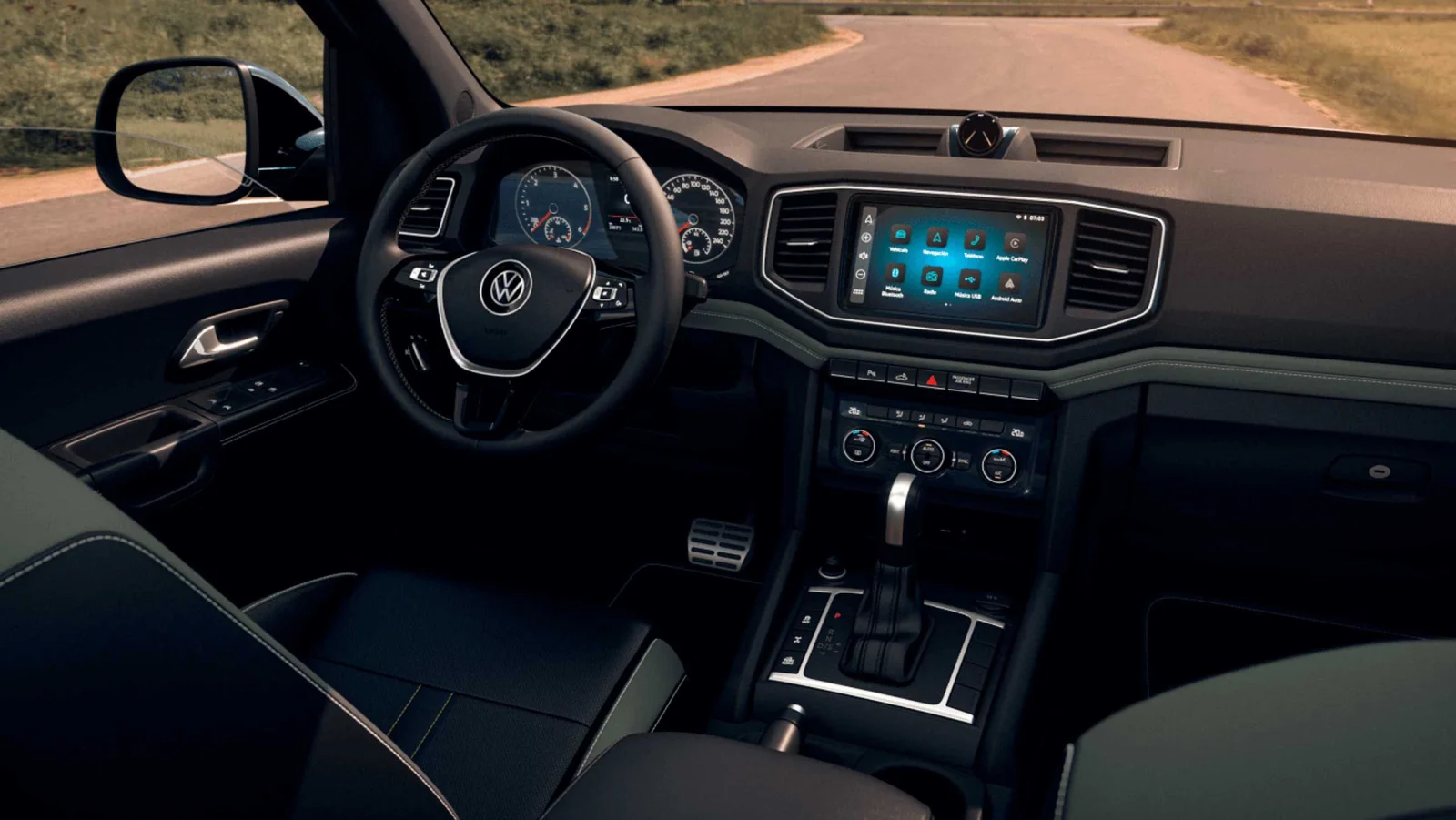 Volkswagen Amarok — Pantalla