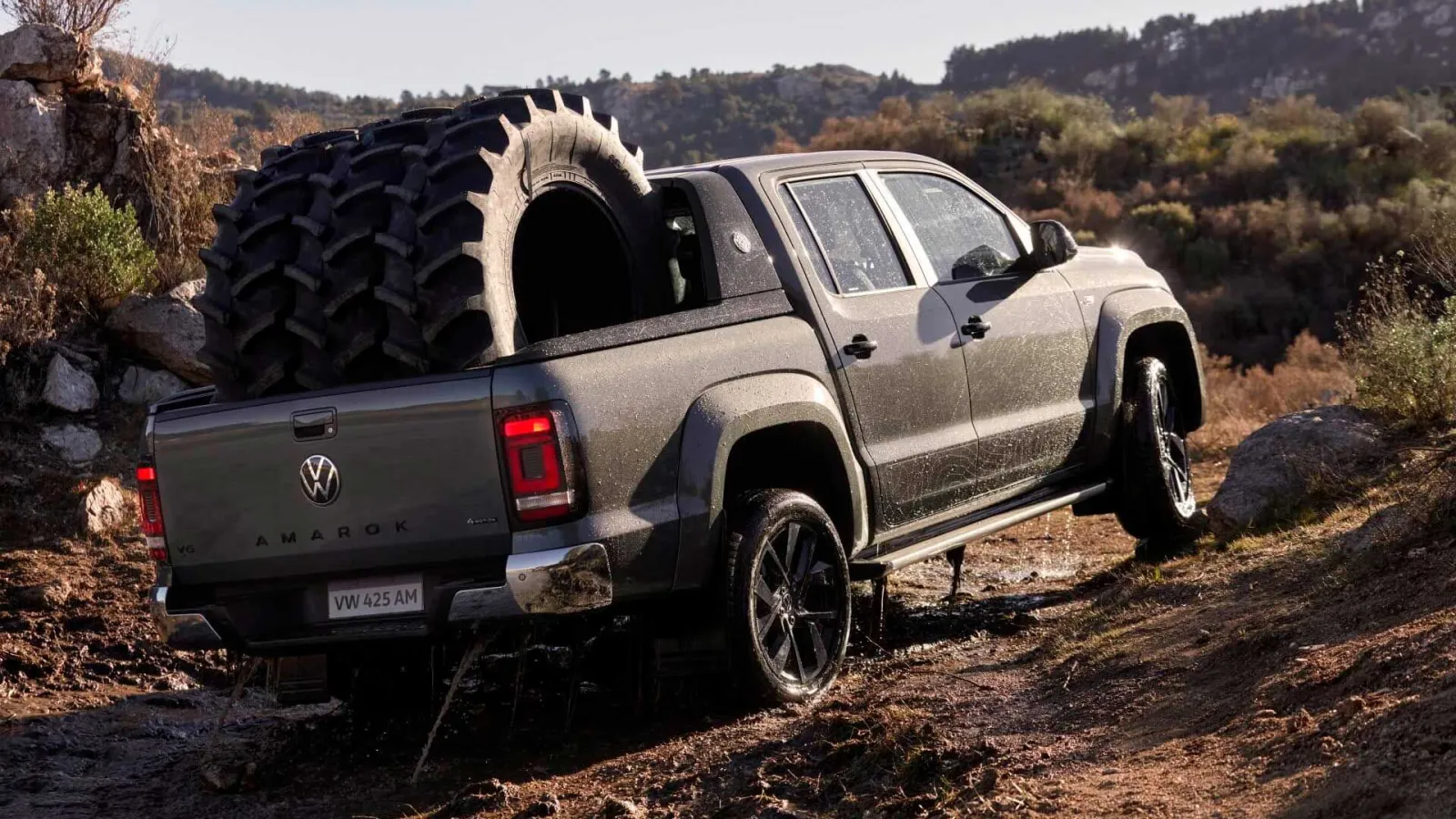 Volkswagen Amarok — Trasera