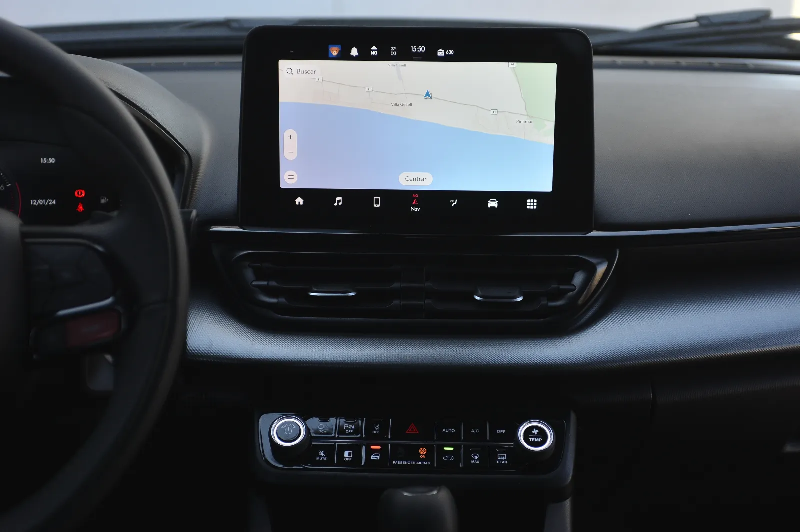 Fiat Fastback — UConnect 10.1"