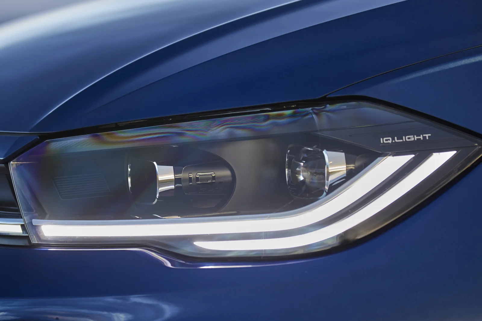 Volkswagen Polo — Faros con firma LED