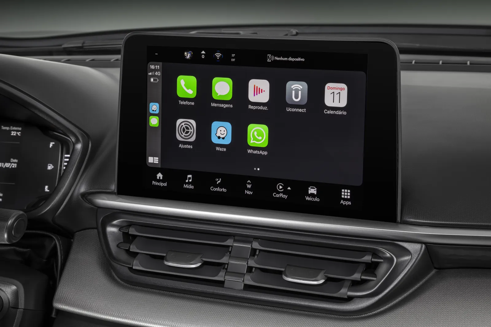 Fiat Pulse — UConnect 10.1"