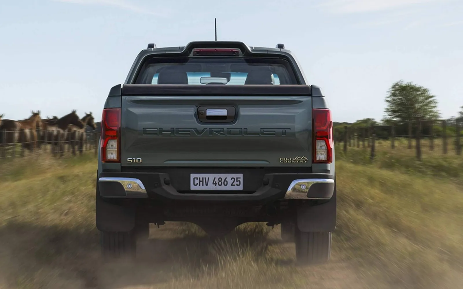 Chevrolet S10 — Trasera