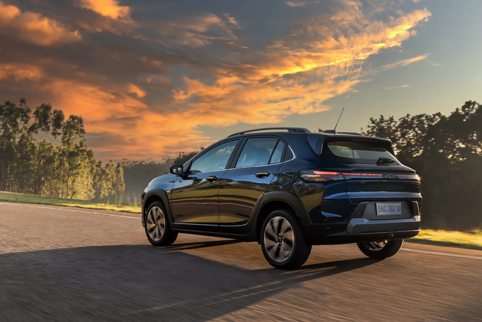 Chevrolet Sonic — Al atardecer