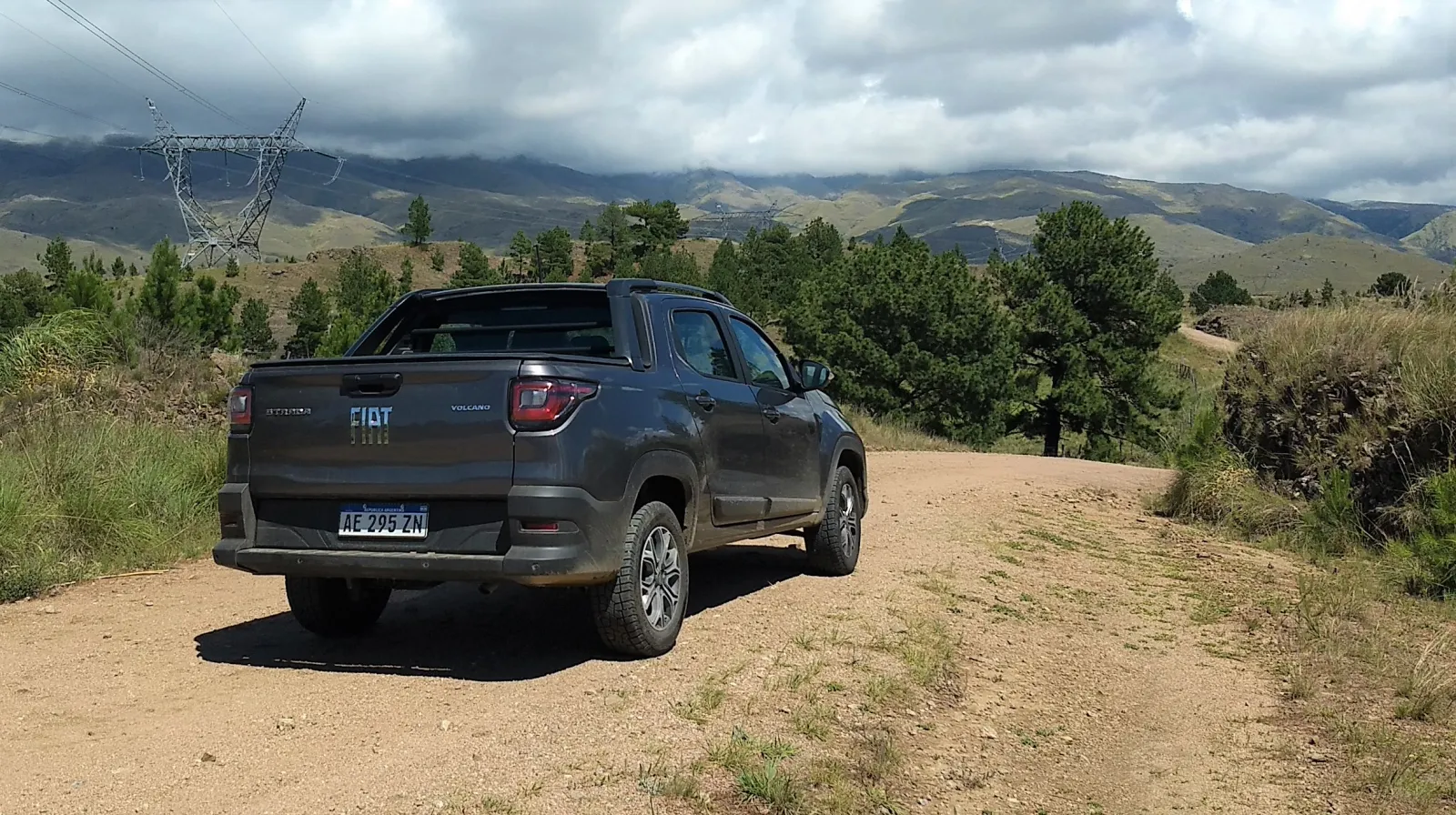 Fiat Strada — Trasera