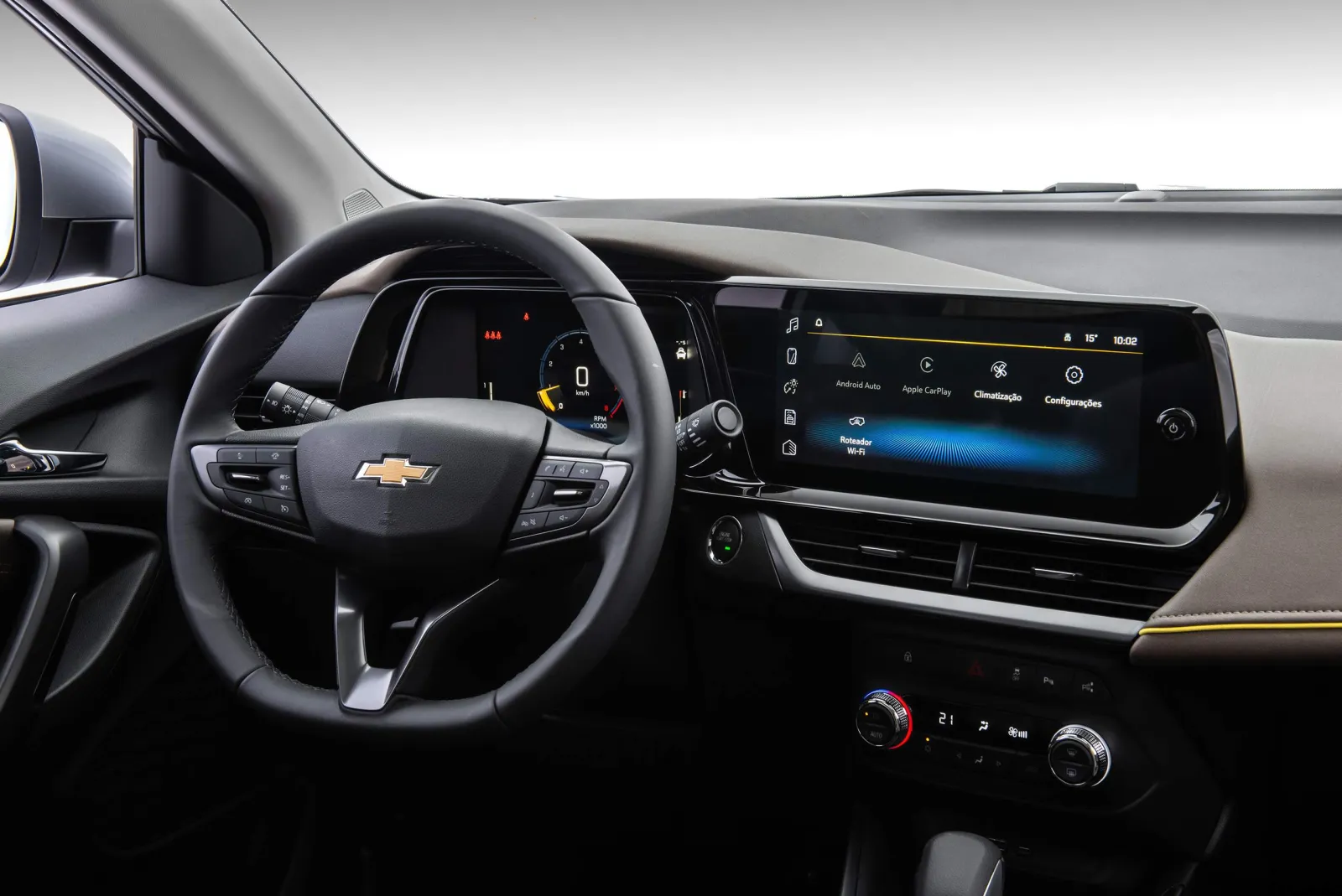 Chevrolet Tracker — Chevrolet Connect