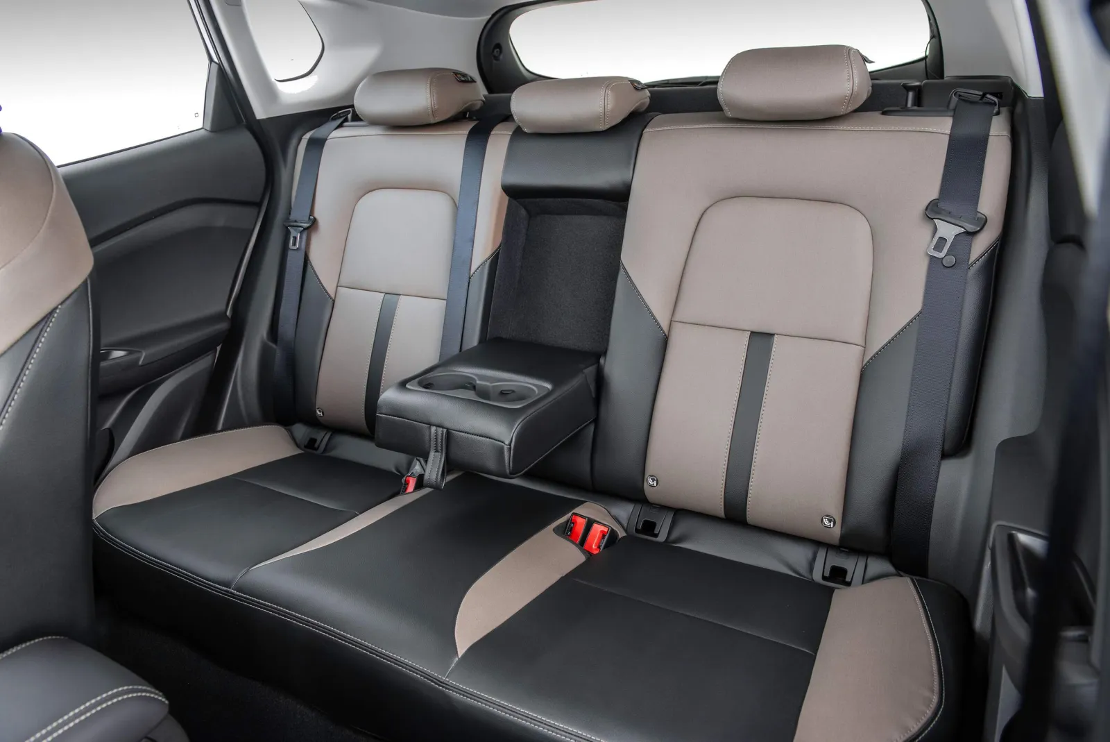 Chevrolet Tracker — Asientos traseros
