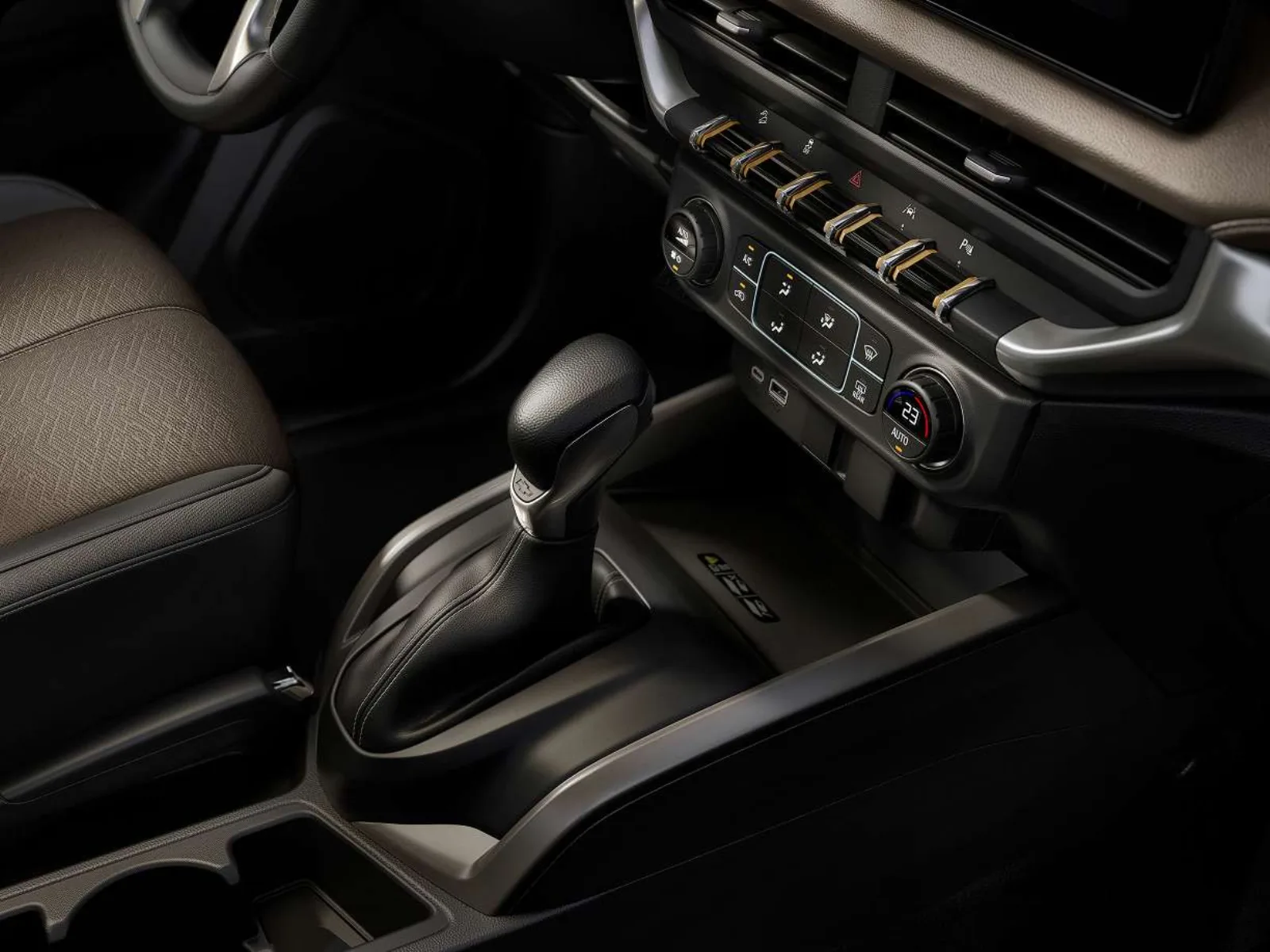 Chevrolet Trailblazer — Consola central