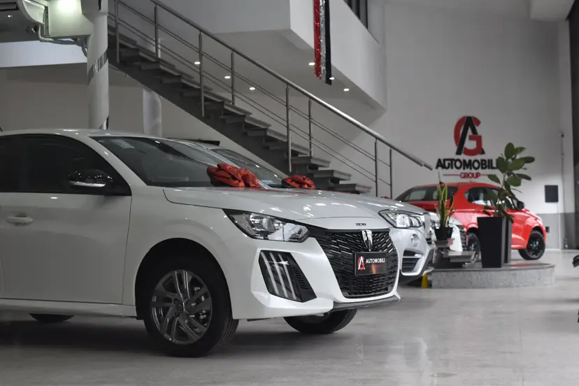 Showroom de Automobili Group: 0km listos para entregar